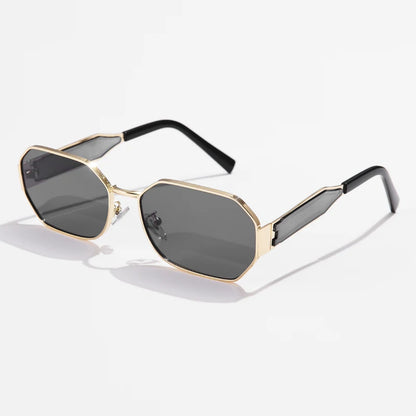 Aurelia Chic Sunnies